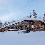 Kuukkeli Log Aurora
