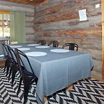 Apart-hotel Kuukkeli Log Aurora Saariselka