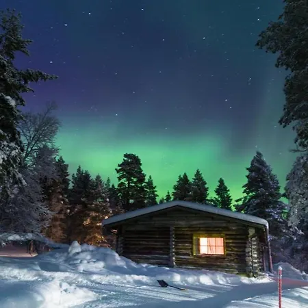 Kuukkeli Log Aurora Huoneistohotelli Saariselkä