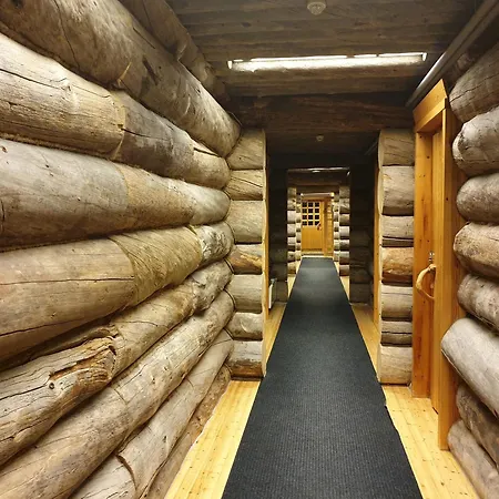 Aparthotel Kuukkeli Log Aurora Saariselka