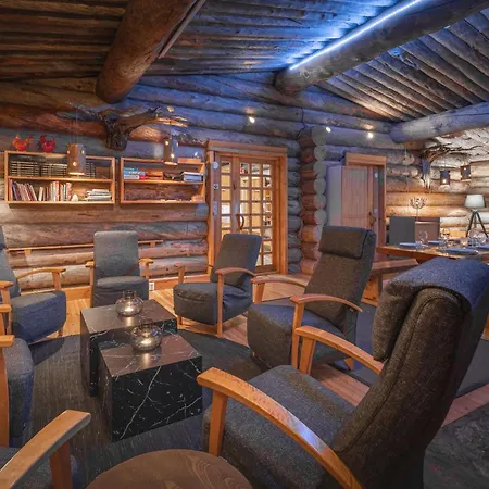Aparthotel Kuukkeli Log Aurora Saariselka