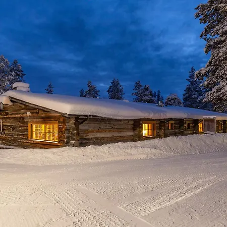 Kuukkeli Log Aurora Saariselka