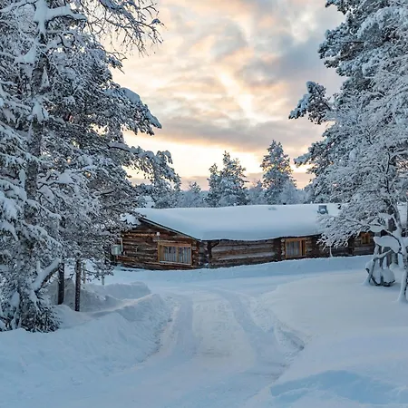 Aparthotel Kuukkeli Log Aurora Saariselka