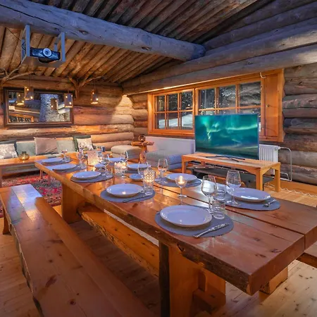 아파트호텔 Kuukkeli Log Aurora 4*