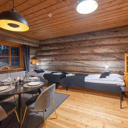 Kuukkeli Log Aurora Aparthotel