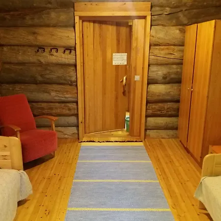 Kuukkeli Log Aurora 4* Saariselka