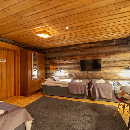 Kuukkeli Log Aurora Apartmanhotel Saariselka