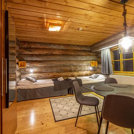 Kuukkeli Log Aurora Apartmanhotel