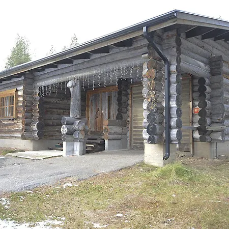 Kuukkeli Log Aurora 4*