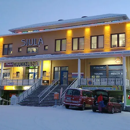 Kuukkeli Log Aurora 사리셀카