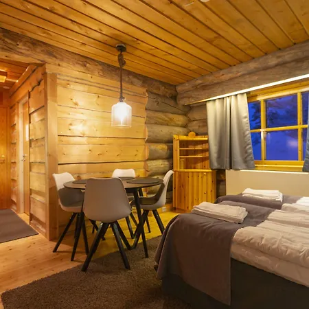 Kuukkeli Log Aurora Hotel apartamentowy