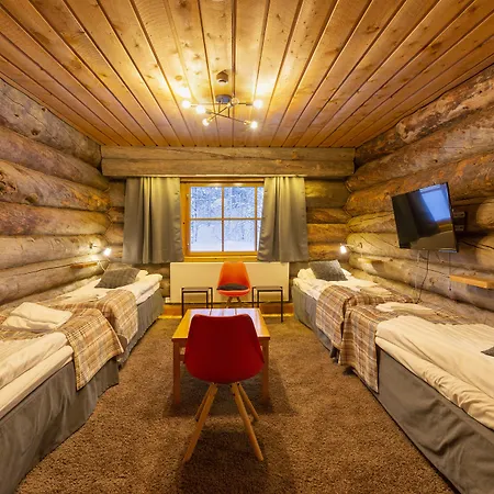 Kuukkeli Log Aurora Saariselka