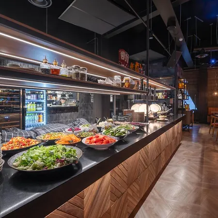 Kuukkeli Log Aurora Aparthotel