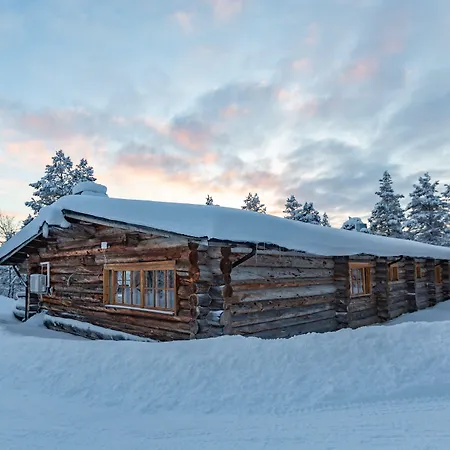 Kuukkeli Aurora Kelo Resort 4*