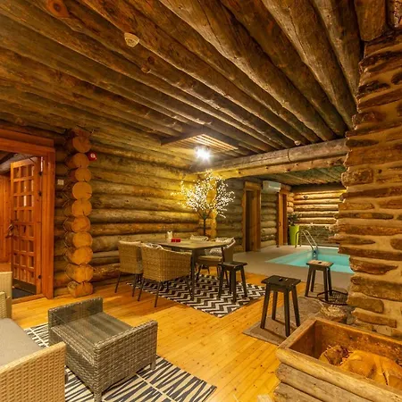 Aparthotel Kuukkeli Log Aurora